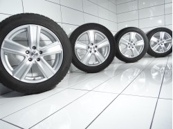 4x Koła 245 50 R18 104 V Dezent 5x112 30 Srebrny