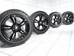 4x Koła 255 50 R19 107 W BMW OE 5x120 37 Czarny