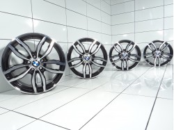 4x Felgi 19' BMW OE 5x120 38 72,6 Czarny poler