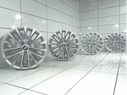 4x Felgi 18' BMW OE 5x112 30 66,6 Srebrny