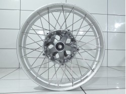 1x Felgi 19' BMW OE -- -- -- Srebrny