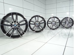 4x Felgi 18' BMW OE 5x112 30 66,6 Czarny poler